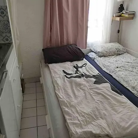 Cute Marais Private Studio For 2-2